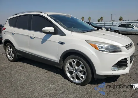 2015 Ford Escape Titanium z USA, uszkodzony, nr VIN 1FMCU9JX6FUC89125
